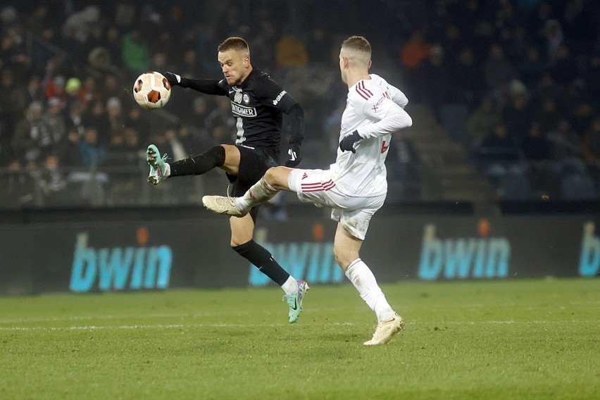 Raków Częstochowa wygrał 1:0 ze Sturmem Graz w Lidze Europy. "Medaliki" zachowują szansę na "europejską" wiosnę