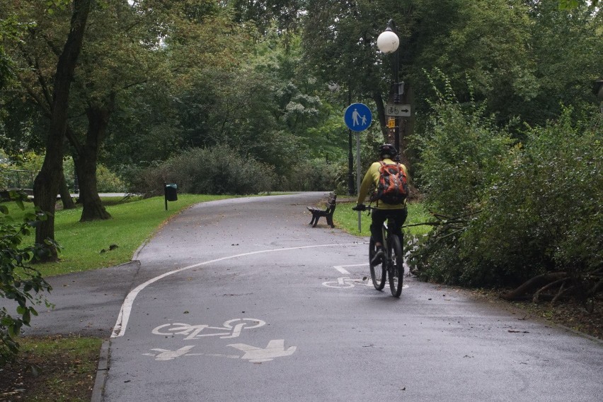 Park Sołacki nie dla rowerzystów?