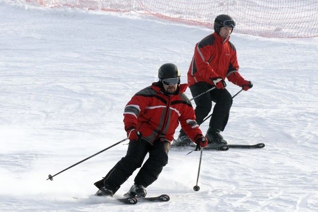 Wielu narciarzy uważa, że warto wykupić ubezpieczenie, jednak tylko połowa z nich to robi.
