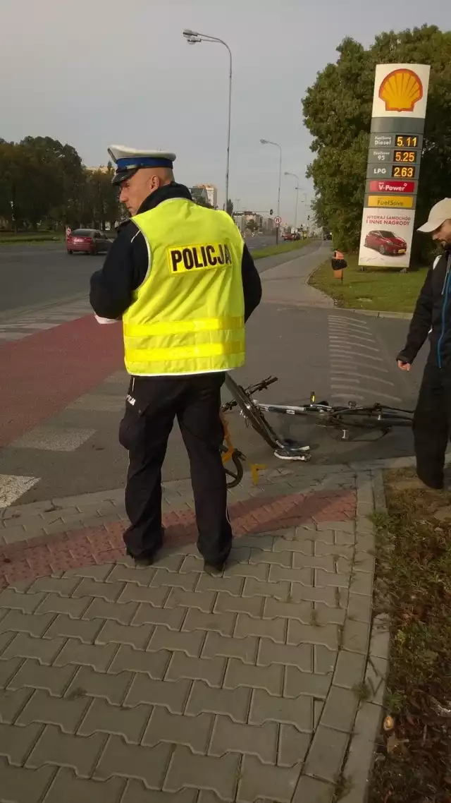 Wypadek na al. Piłsudskiego - potrącenie rowerzysty