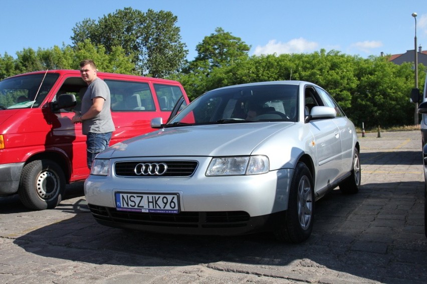 Audi A3, 1999 r., 1,6, 8 tys. 800 zł;