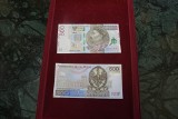 Banknot 500 zł z najnowocześniejszym zabezpieczeniem [ZDJĘCIA]