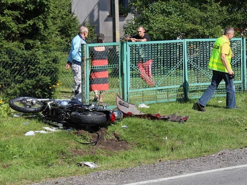 O zdarzeniu na drodze krajowej nr 77 służby ratunkowe...