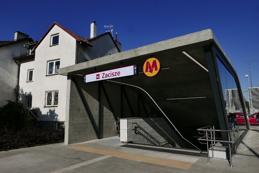 Stacja metra Zacisze