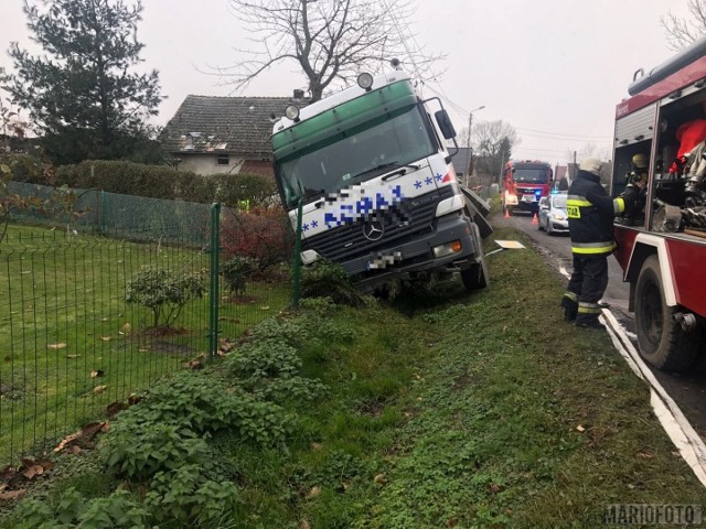 Wypadek w Starej Jamce koło Korfantowa.