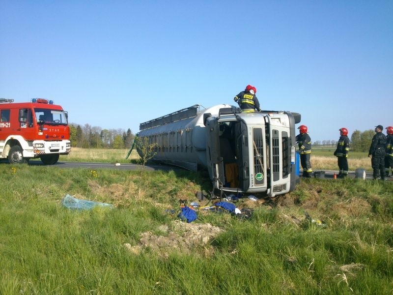 Droga nr 175 została zatarasowana.