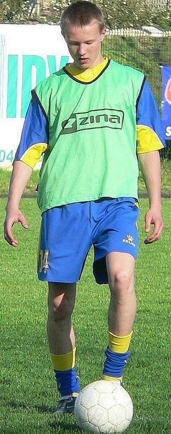 Dominik Sobczyk strzelił trzy gole dla Gangsterów - na wagę utrzymania fotela lidera pierwszej ligi.