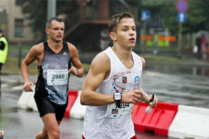 MARATON WROCŁAW 2013 - Zdjęcia z trasy