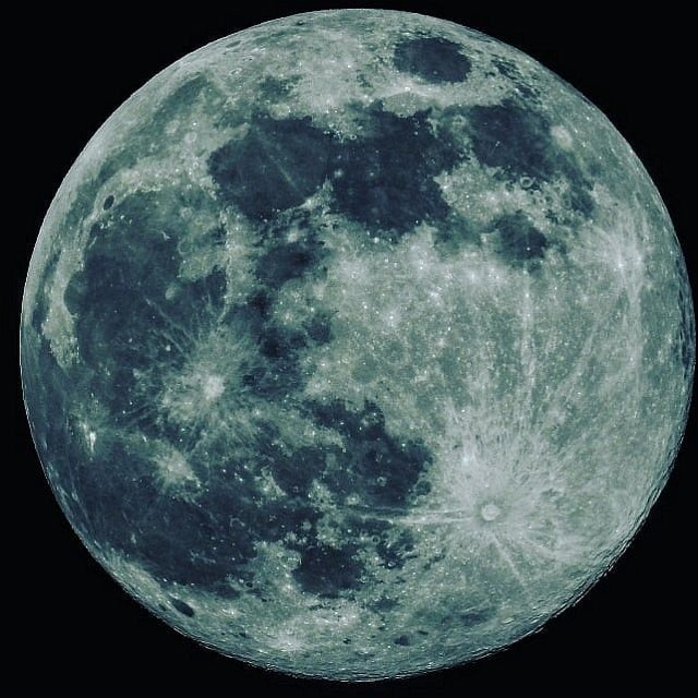 Zdjęcie nadesłane przez Tomasza Dudę.Więcej zdjęć Księżyca w pełni na profilu facebookowym Pana Tomasza (kliknij, żeby przejść)