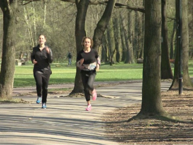 Katarzyna Rysiak i Marta Garbińska wspólnie stworzyły markę Mamapiki, której motywem przewodnim jest sportowa elegancja.