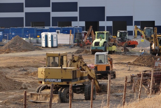 Jest praca w Siemianowicach. Brand Springs Poland zatrudni ok. 230 osóbBrand Springs Poland, który jest spółką córką niemieckiej firmy Brand Group,  inwestuje w Siemianowicach Śląskich. Na terenie Parku Biznesu powstaje fabryka, która docelowo będzie zatrudniać ok. 230 osób. 12 sierpnia ma się odbyć uroczyste wmurowanie kamienia węgielnego pod budowę nowej fabryki.