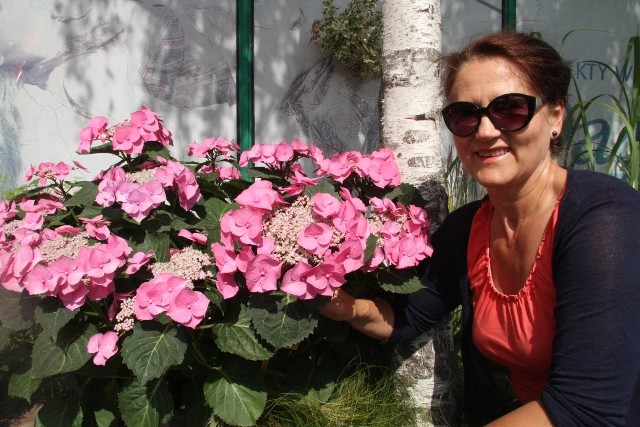 - Rośliny pięknie zdobią nasze balkony, domy, ogrody, tworzą miejsce wypoczynku, źródło świeżych warzyw i owoców. Dzielmy się swoimi pomysłami - zachęca Elżbieta Mazur, dyrektor handlowy ACM Agrocentrum.