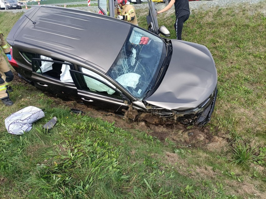 Czterech mężczyzn podróżujących samochodem trafiło do...