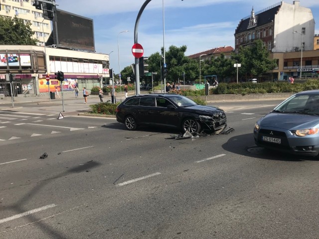 Kolizja na placu Żołnierza Polskiego