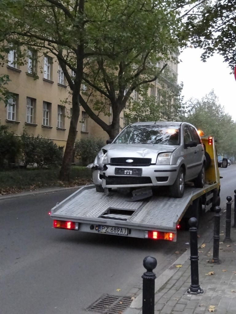 Wypadek na Grunwaldzkiej: Zderzenie dwóch samochodów