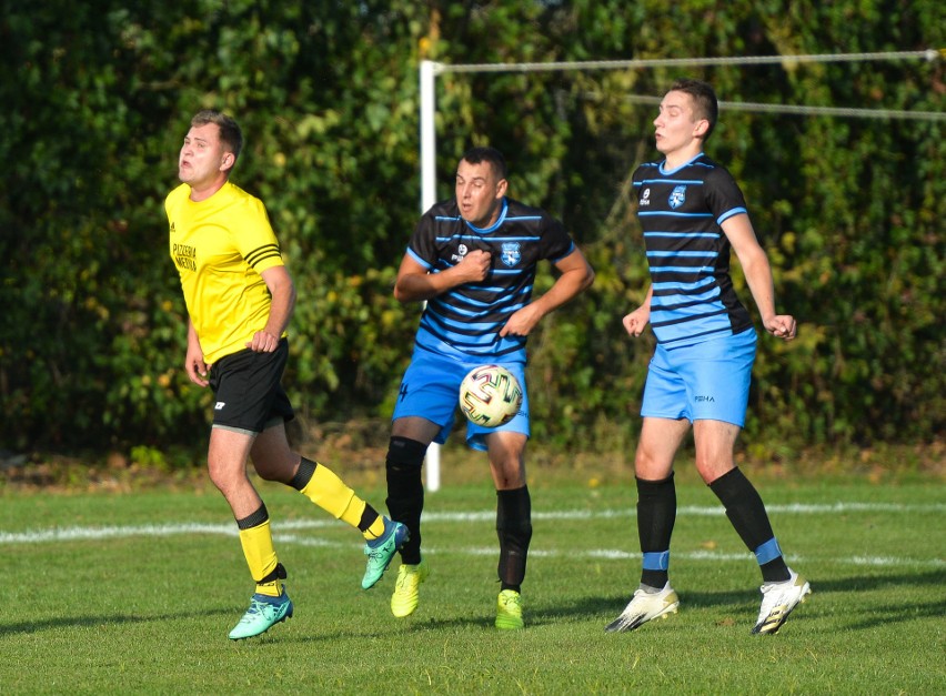 Klasa A Przemyśl. LKS Nakło-Starzawa pokonał Unię Fredropol 3:1 [ZDJĘCIA]