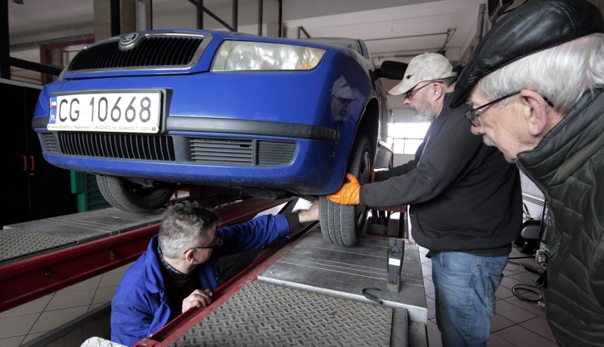 Automobilklub Grudziądzki zorganizował, jak co sezon,...