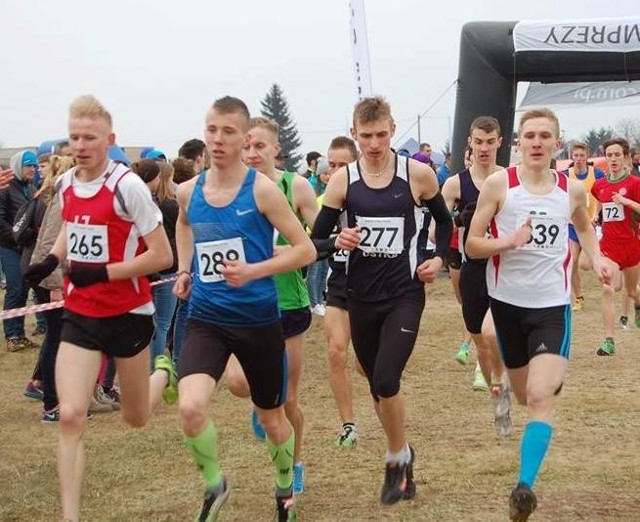 19-letni Patryk Błaszczyk (nr 277) zaliczany jest do największych talentów biegowych w Polsce. Zawodnik Jantara Ustka przeciera już szlaki na światowych