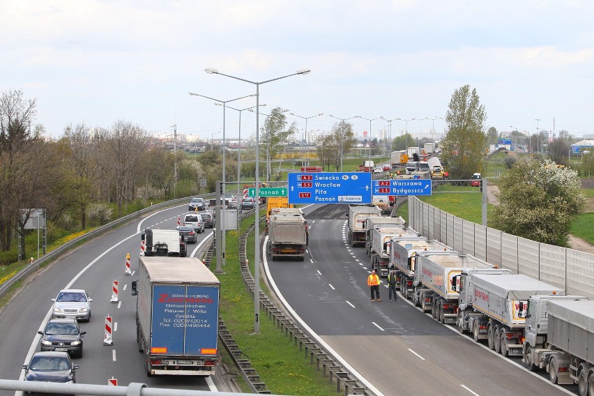 S11: Gigantyczne korki na trasie z Kórnika do Poznania