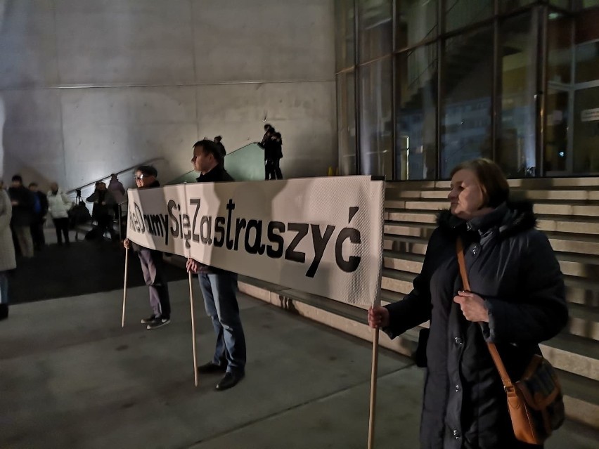 Grudniowy protest przed Sądem Okręgowym w Katowicach