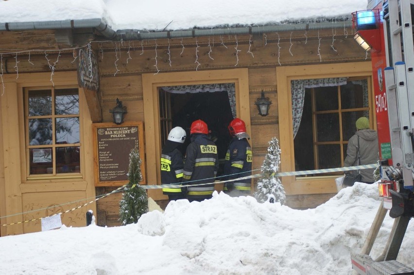 Pożar baru mlecznego przy ul. Zamoyskiego w Zakopanem - 10...