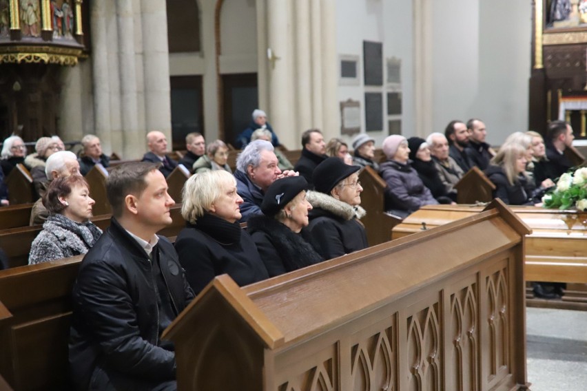 Pogrzeb Tomasza Filipczaka, działacza opozycji, byłego dyrektora łódzkiej telewizji