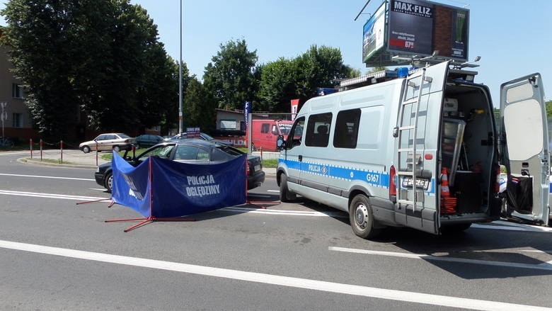 Wypadek na skrzyżowaniu ul. Zielińskiego i Praskiej.