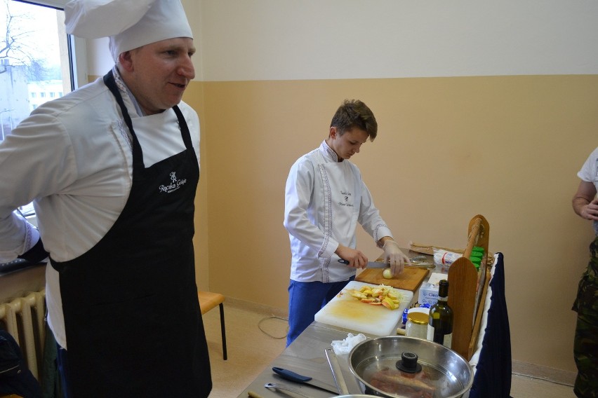 Sosnowiec: Remigiusz Rączka będzie współpracował z uczniami "Gastronomika" [ZDJĘCIA]