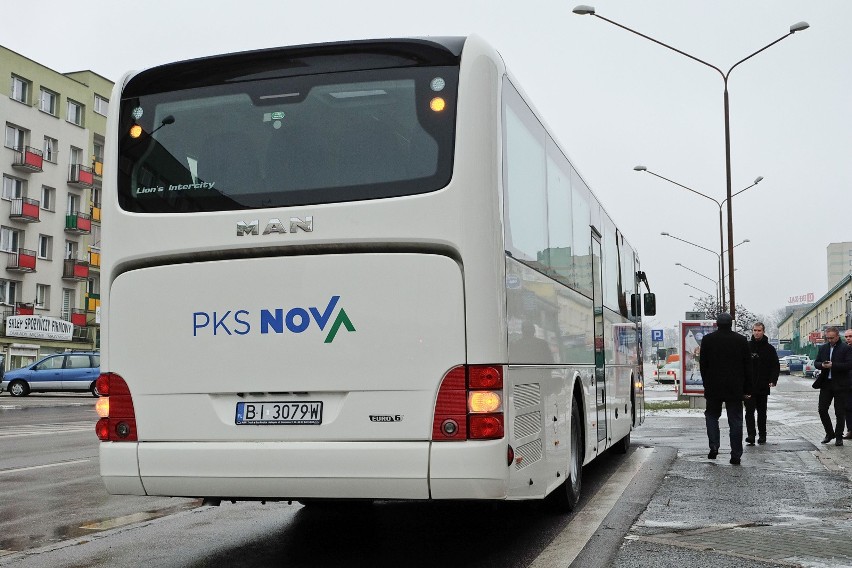 Koronawirus. Będzie mniej połączeń. PKS Nova odwołuje kursy dalekobieżne. PlusBus likwiduje połowę połączeń do Warszawy