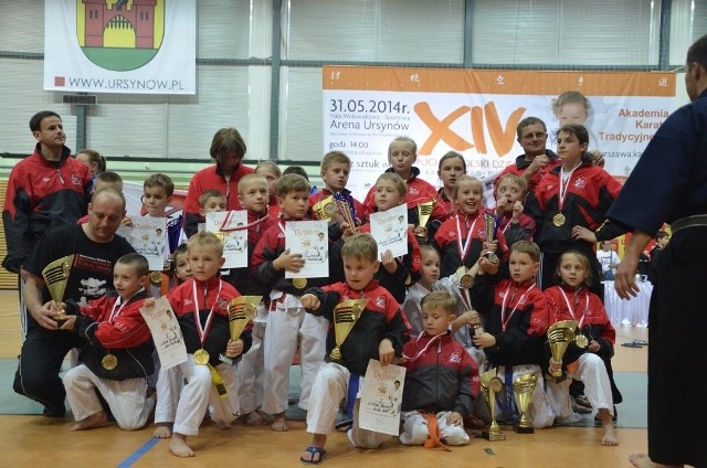 Ekipa niepołomickiej Akademii Karate Tradycyjnego w Pucharze Polski