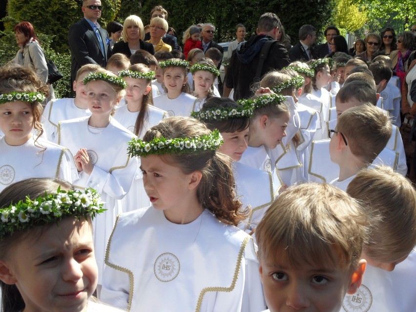 Pierwsza Komunia św. u św. Stanisława Kostki w Częstochowie