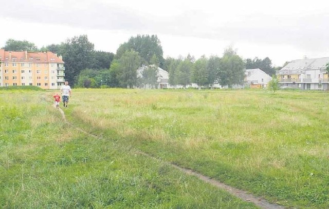 Mieszkańcy os. Lotnisko w Stargardzie zgłosili projekty związane z zagospodarowaniem starego boiska przy ul. Tańskiego.