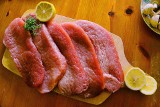 Jakie mięso jest najzdrowsze? Oto właściwości zdrowotne gatunków mięs. Zobacz, jak je wybrać