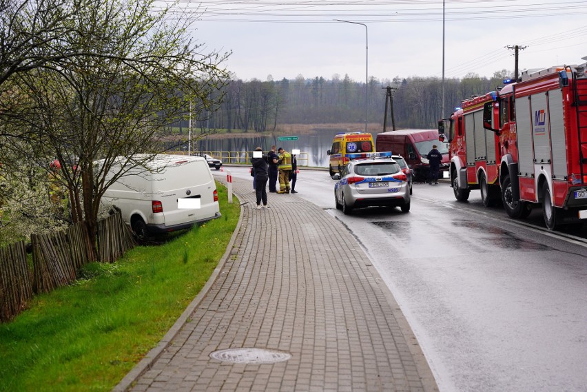 Wypadek i kolizja w Wołczy Małej.