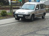 Strażnicy miejscy staranowali słupek przy ul. Starzyńskiego