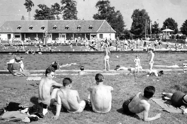 Kąpielisko w Kłodnicy przez kilkadziesiąt lat przyciągało amatorów plażowania z całego Górnego Śląska. Niestety, w latach 90. popadło w ruinę.