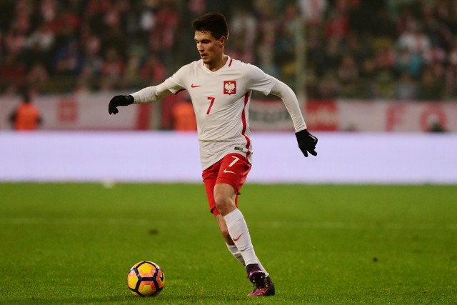 Bartosz Kapustka był także powoływany do reprezentacji seniorów, zagrał na Euro 2016