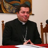 W czwartek święcenia biskupie ks. Jana Romeo Pawłowskiego. Potem wylot do Afryki