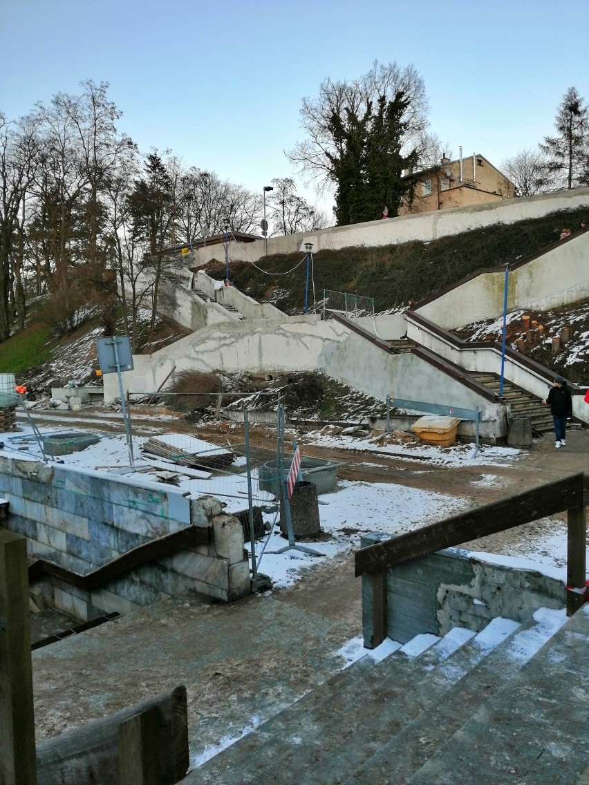 Budowa windy na Górny Taras to część większego projektu,...