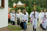 Uroczystości odpustowe w parafii Przemienienia Pańskiego w Kielcach Białogonie. Homilię wygłosił ksiądz Krzysztof Banasik [ZDJĘCIA]