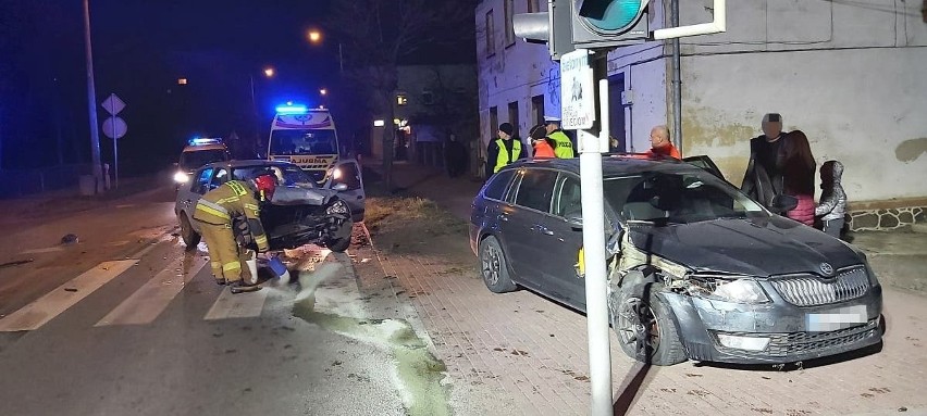 Wypadek na ul. Mickiewicza w Żninie.