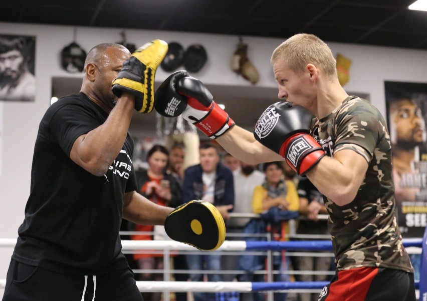 Marek Jędrzejewski i Roy Jones Junior