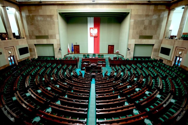 O których godzinach rozpoczną się posiedzenia Sejmu i Senatu?