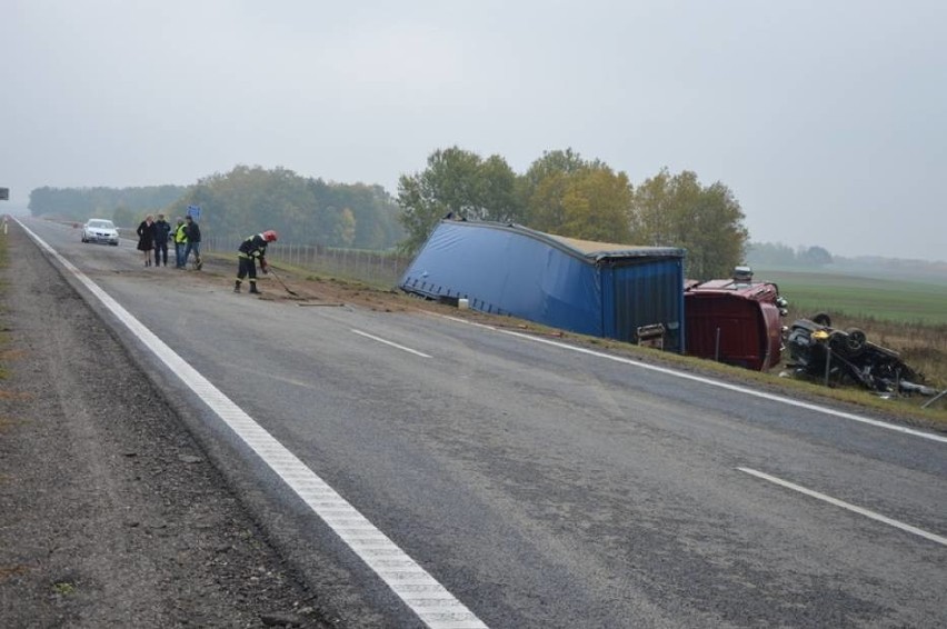 W wypadku w Chojnicach zginęła jedna osoba.