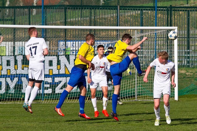 Ekoball Stal Sanok - Karpaty Krosno 0:2ZOBACZ TAKŻE - Stal Rzeszów lepsza od Resovii w derbach w CLJ