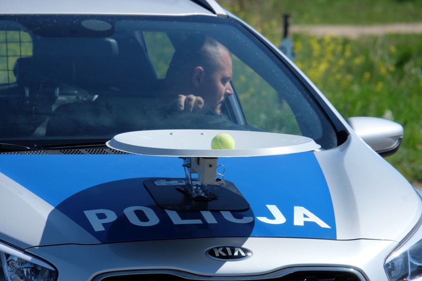 Policjant Ruchu Drogowego roku 2017. Policjanci jeździli na...