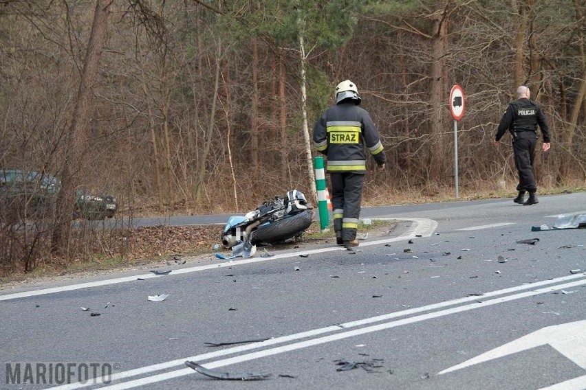 33-letni motocyklista trafił do szpitala.