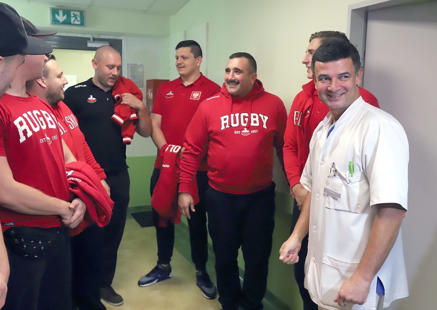 Reprezentacja Polski w Rugby zapuściła wąsy i przyszła na...