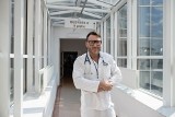 Dr Paweł Rajewski: - Będziemy musieli nauczyć się żyć z koronawirusem podobnie jak z wirusem grypy 