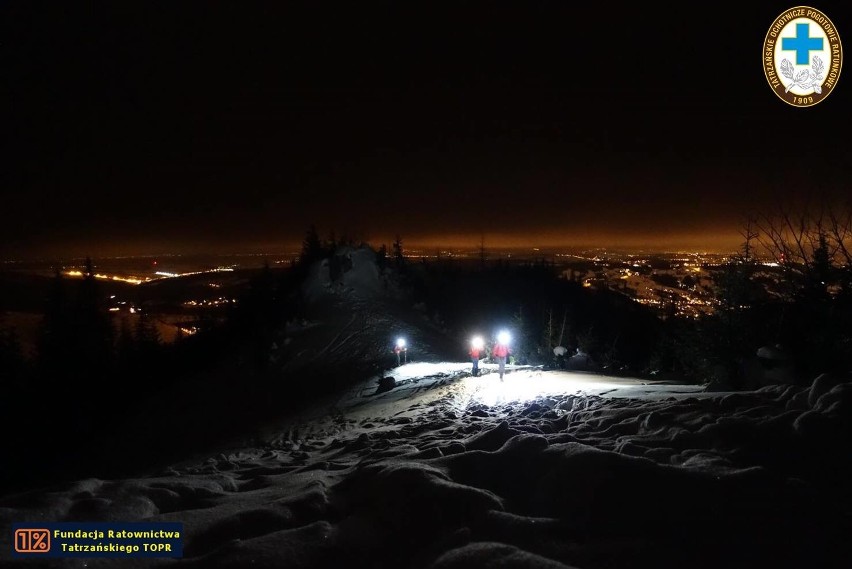 Nocna akcja ratunkowa w Tatrach. Turyści zgubili szlak [ZDJĘCIA]